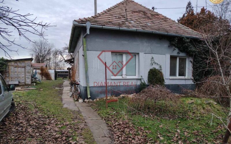 Na predaj 4 izbový rodinný dom v Tešedíkove.